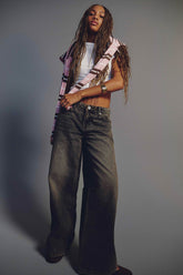 The Off-Duty Fit Low Rise Wide Leg Jean
