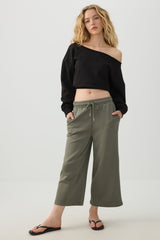 Wide Leg Pull On Capris