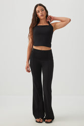 Knit Flare Leggings with Pintuck