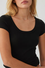 Fine Rib Scoop Neck Crop T-Shirt