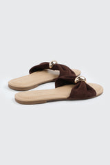 Flat Sandals with Gold Ornament