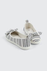 Slip On Sneakers with Bow