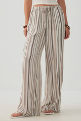 Mid Rise Slouchy Wide Leg Pant