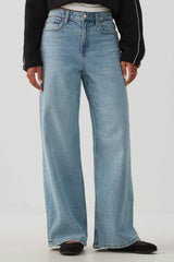 The Legacy Fit High Rise Wide Leg Jean