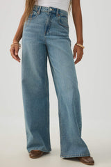 The Legacy Fit High Rise Wide Leg Jean