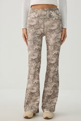 MADESOFT⢠Sculpt Foliage Flared Leggings