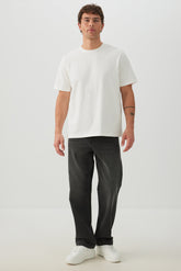 Loose Straight Leg Jeans