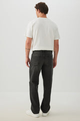 Loose Straight Leg Jeans