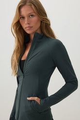 camactive⢠Fitted Zip Up Lightweight Jacket