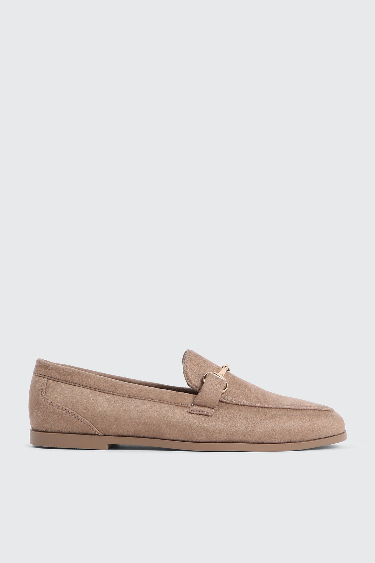 Loafers with Chain Detail