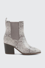 Pointy Toe Chelsea Boots