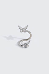 Twisted Navel Piercing