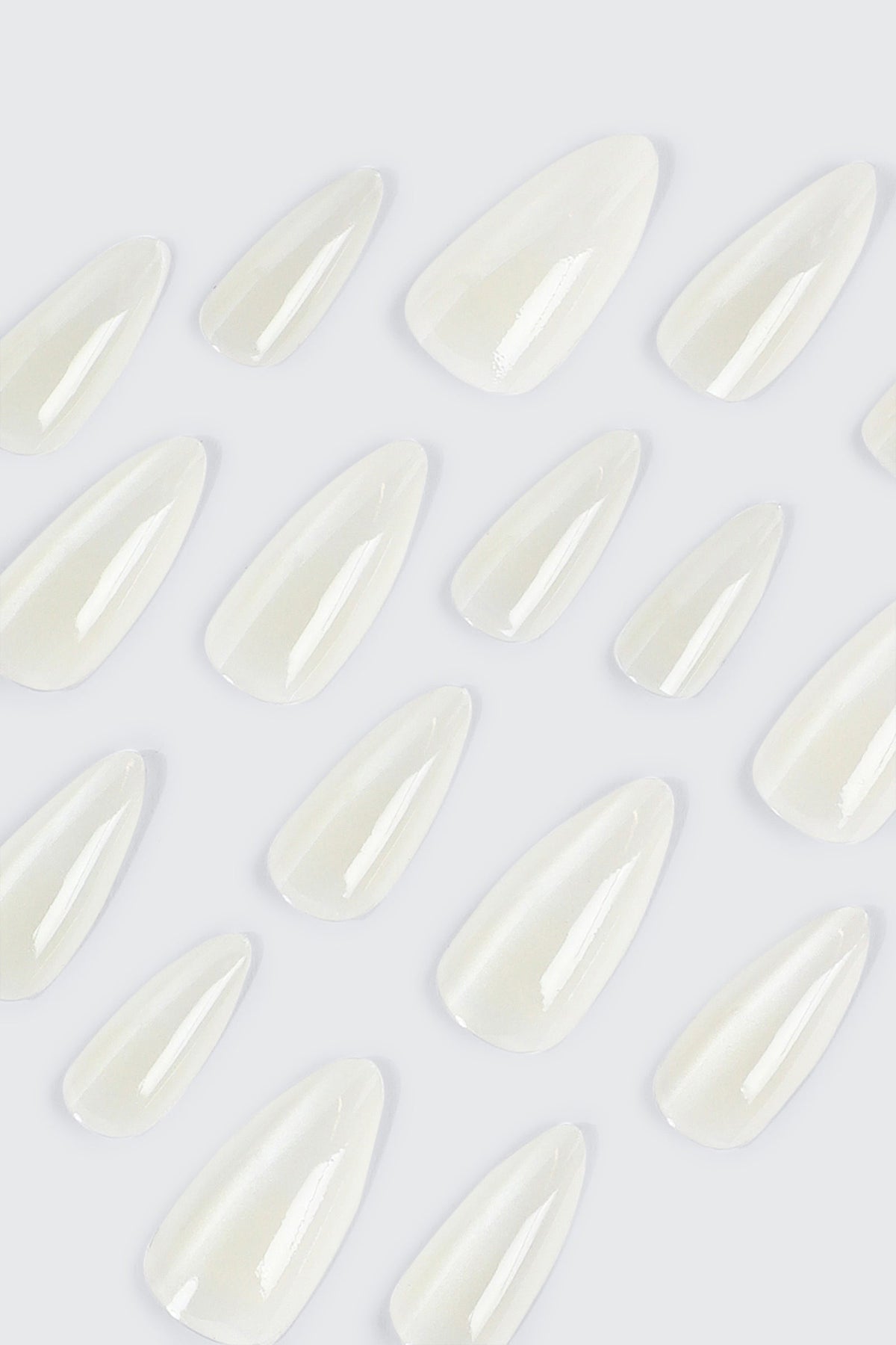 Cat-Eye Self-Adhesive Press On Nails