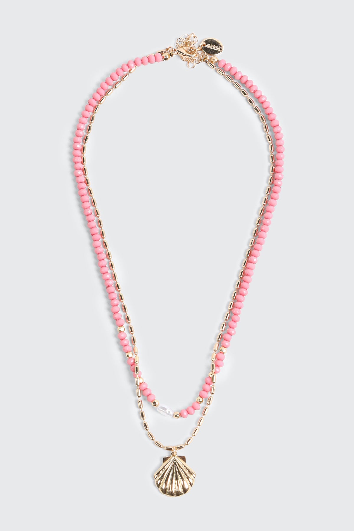 Shell Pendant Necklace