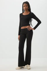 Stretch Rib Scoop Neck Long Sleeve Top