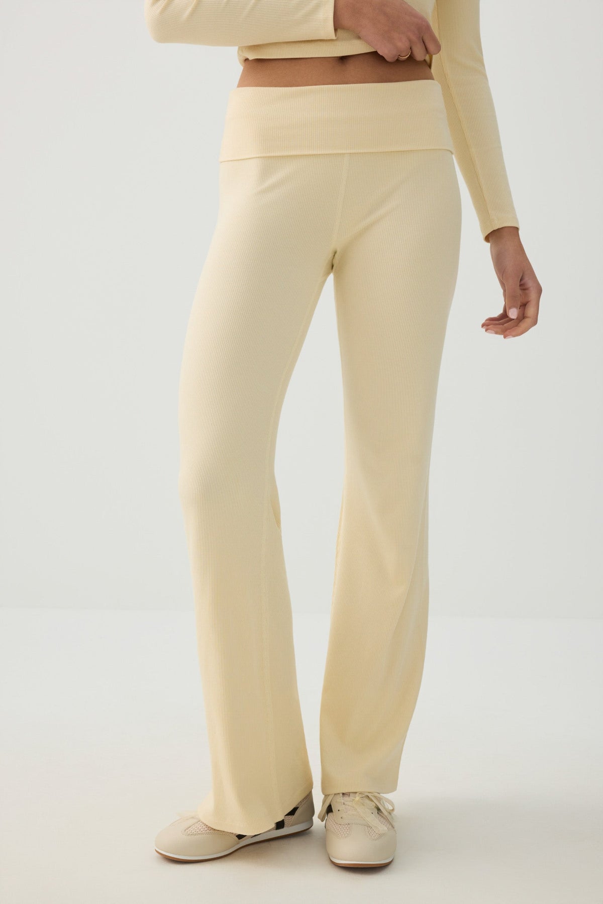 Stretch Rib Flare Leggings