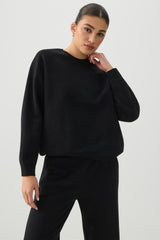 MADESOFTâ¢ Fleece Raglan Crew Neck Sweatshirt