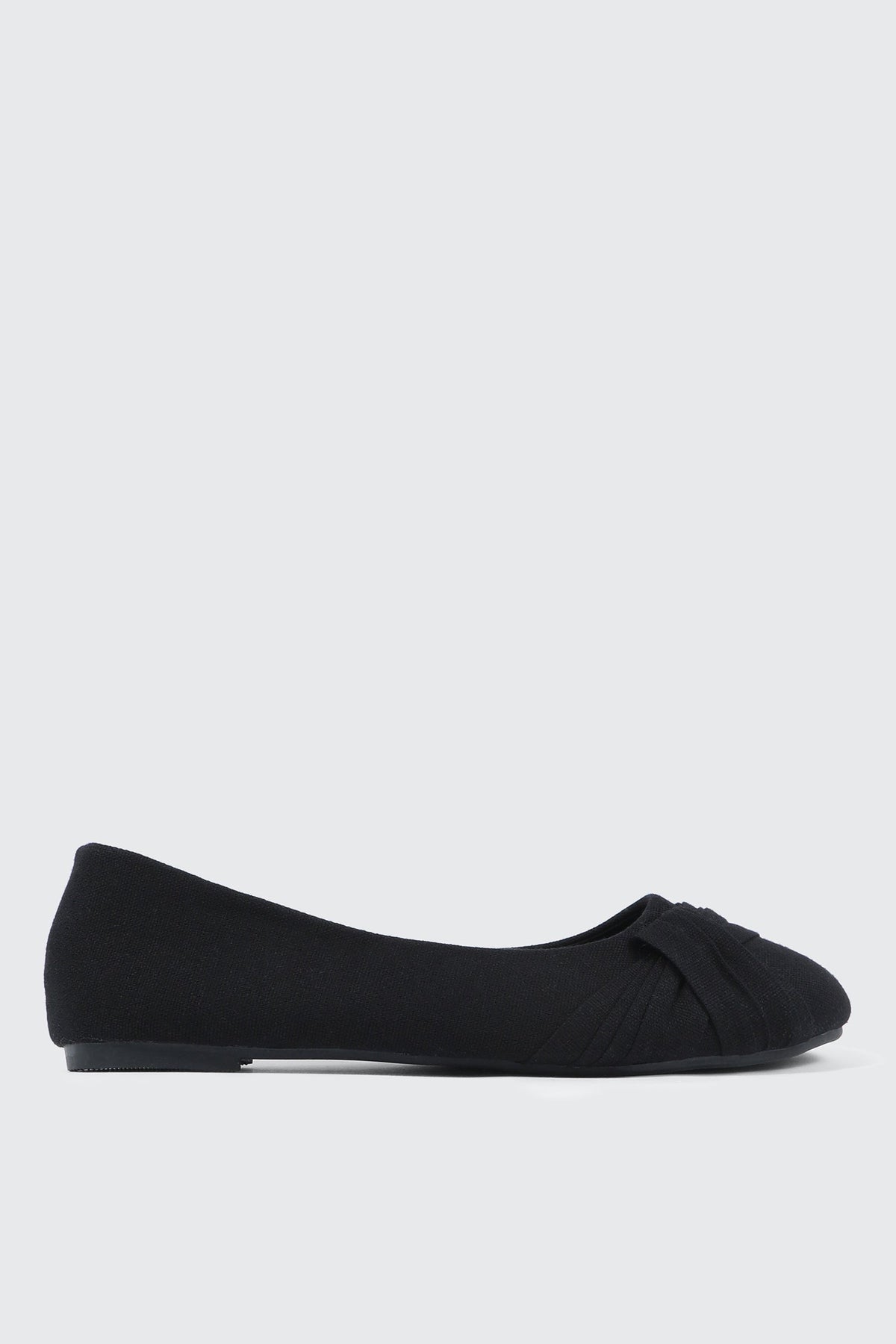 Pleated Round Toe Ballet Flats