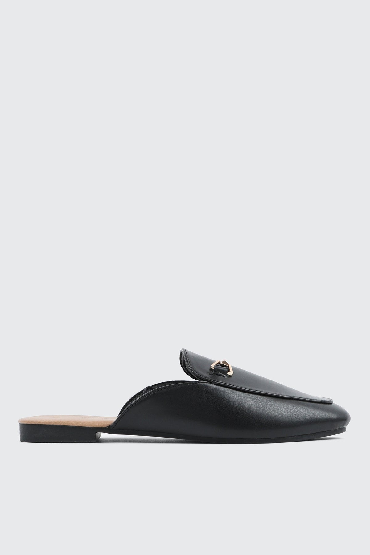 Round Toe Mules with Metal Ornament