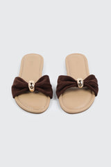 Flat Sandals with Gold Ornament