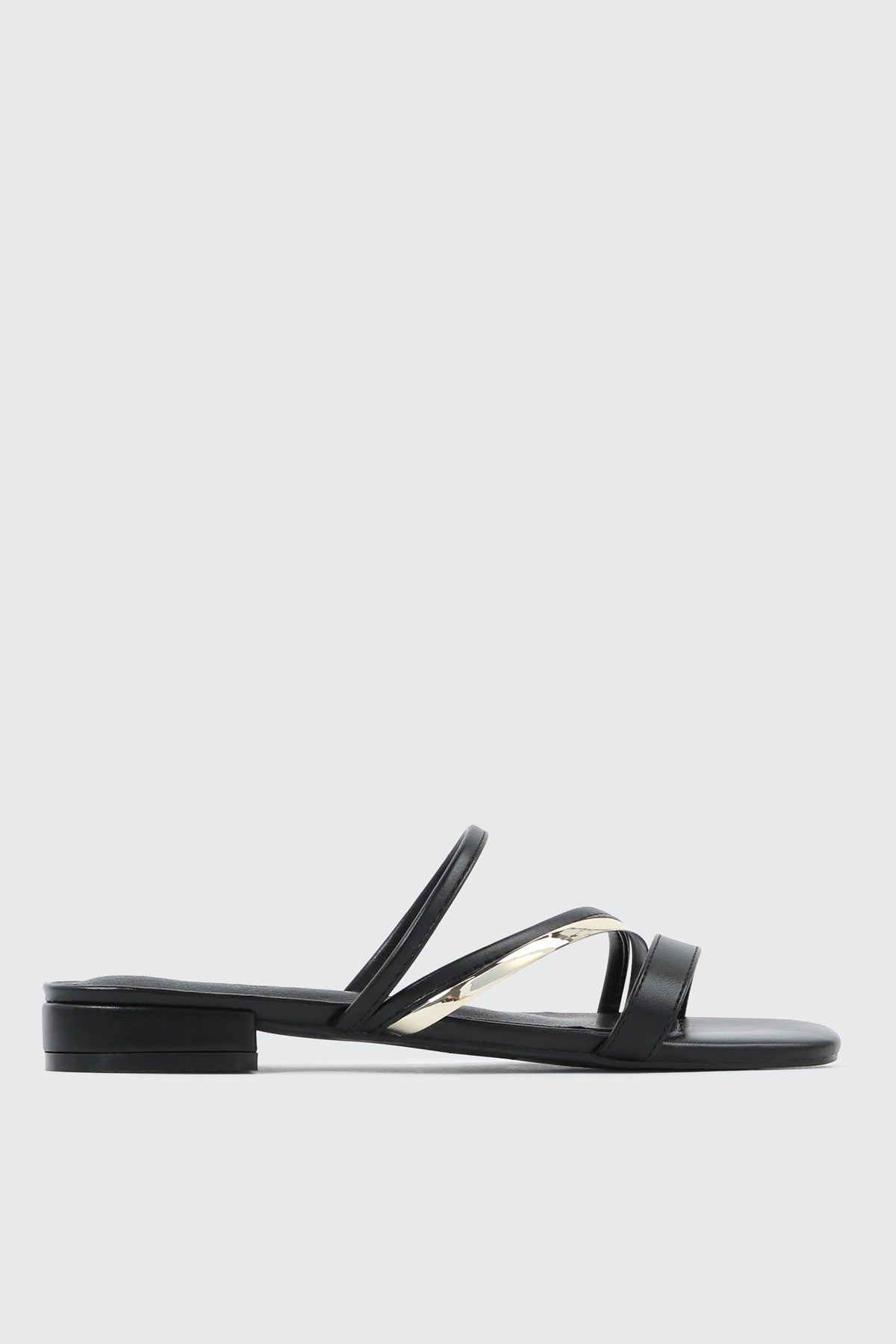 Low Heel Strappy Sandals
