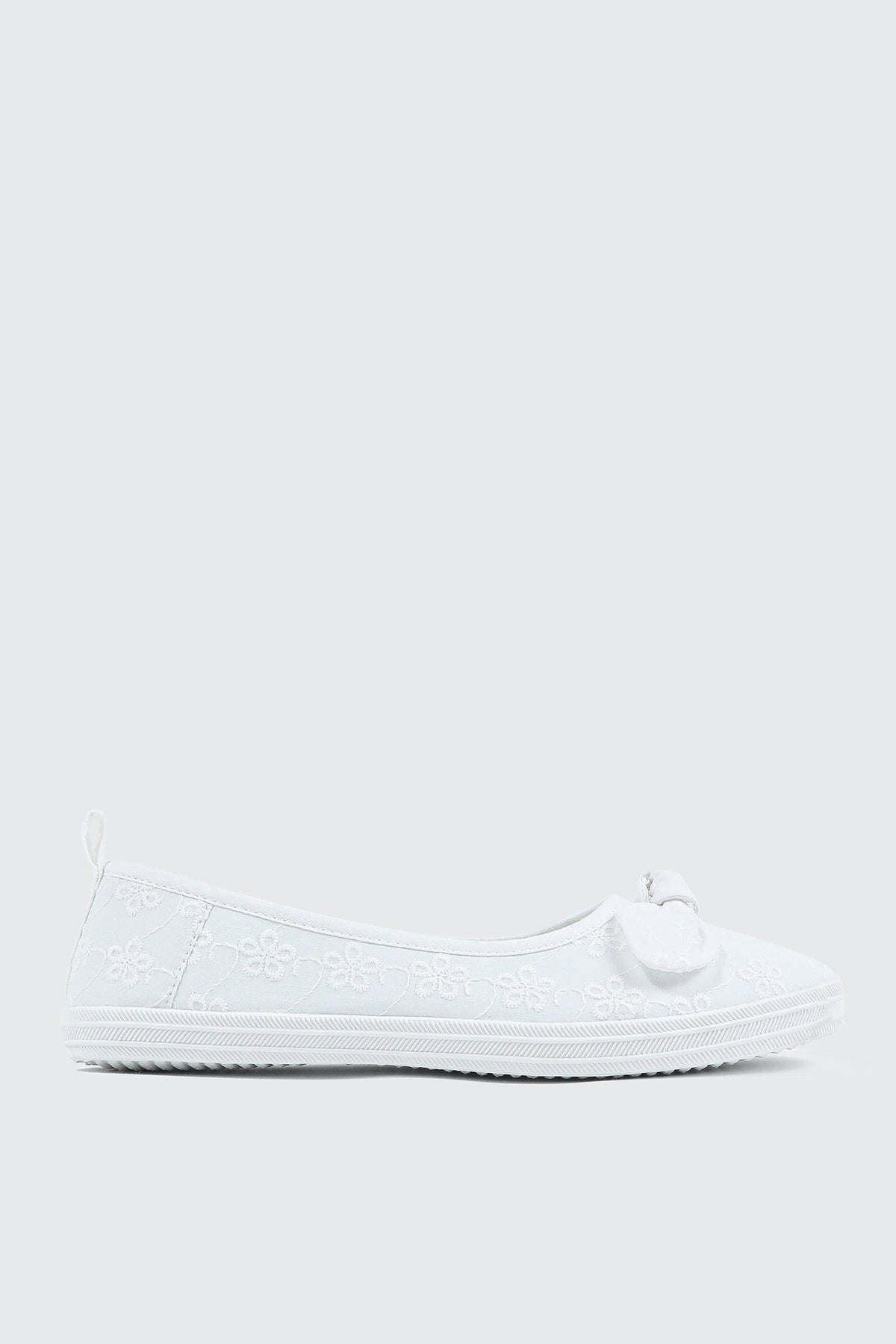 Slip On Sneakers with Bow