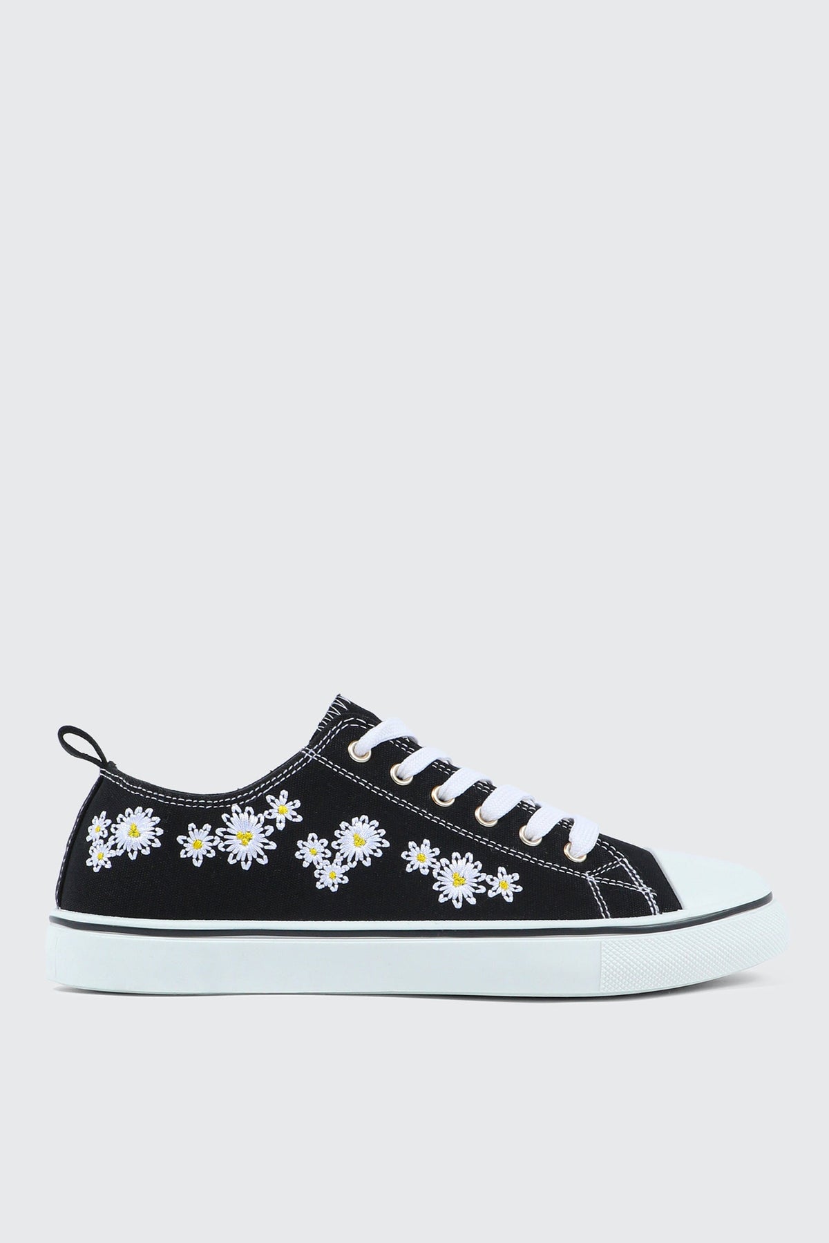 Low Top Canvas Sneakers