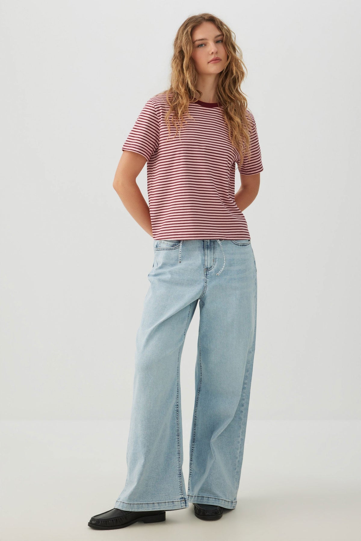 Low Rise Drawstring Wide Leg Jeans