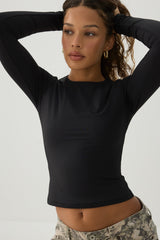 PURAFORMâ¢ Crew Neck Crop T-Shirt