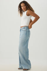 PURAFORMâ¢ Cropped Boat Neck Tank Top