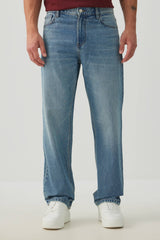 Loose Straight Leg Jeans