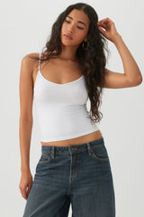 SMOOTHCOREâ¢ V-Neck Tank Top