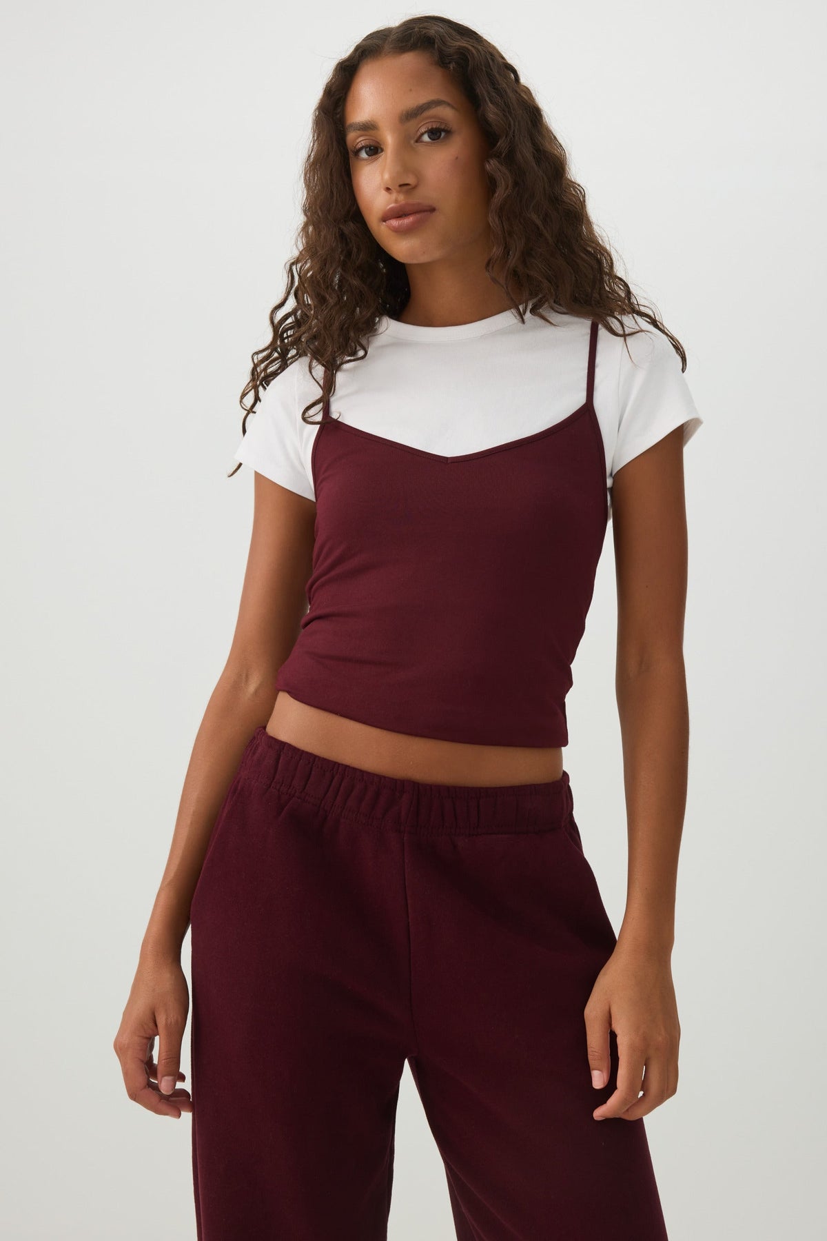 SMOOTHCOREâ¢ V-Neck Tank Top