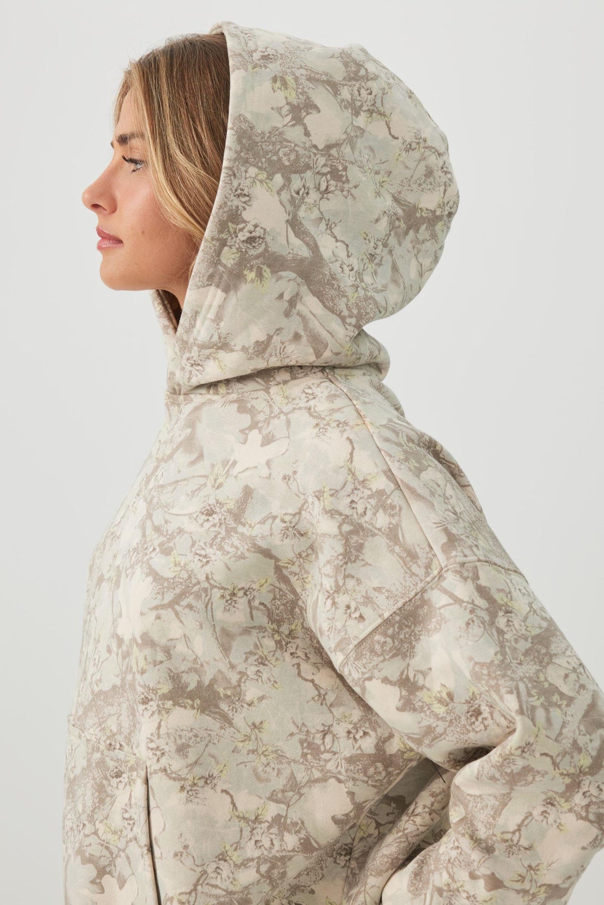 Foliage Print Relaxed Hoodie