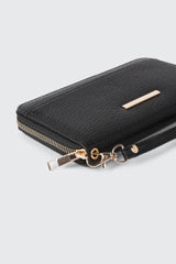 Pebbled Zip Wallet